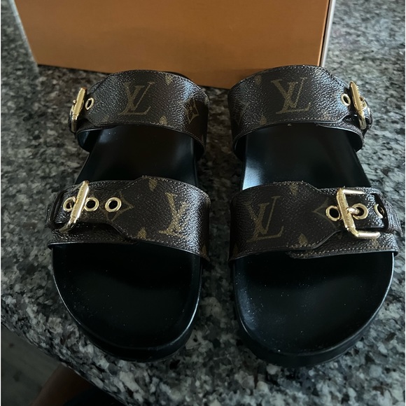 Louis Vuitton monogram sandals - Picture 4 of 8
